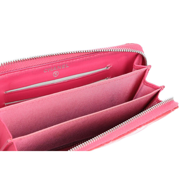 CHANEL Mateless Medium Zip Around Wallet Pink Quilted Patent Leather - Picture 6 of 8